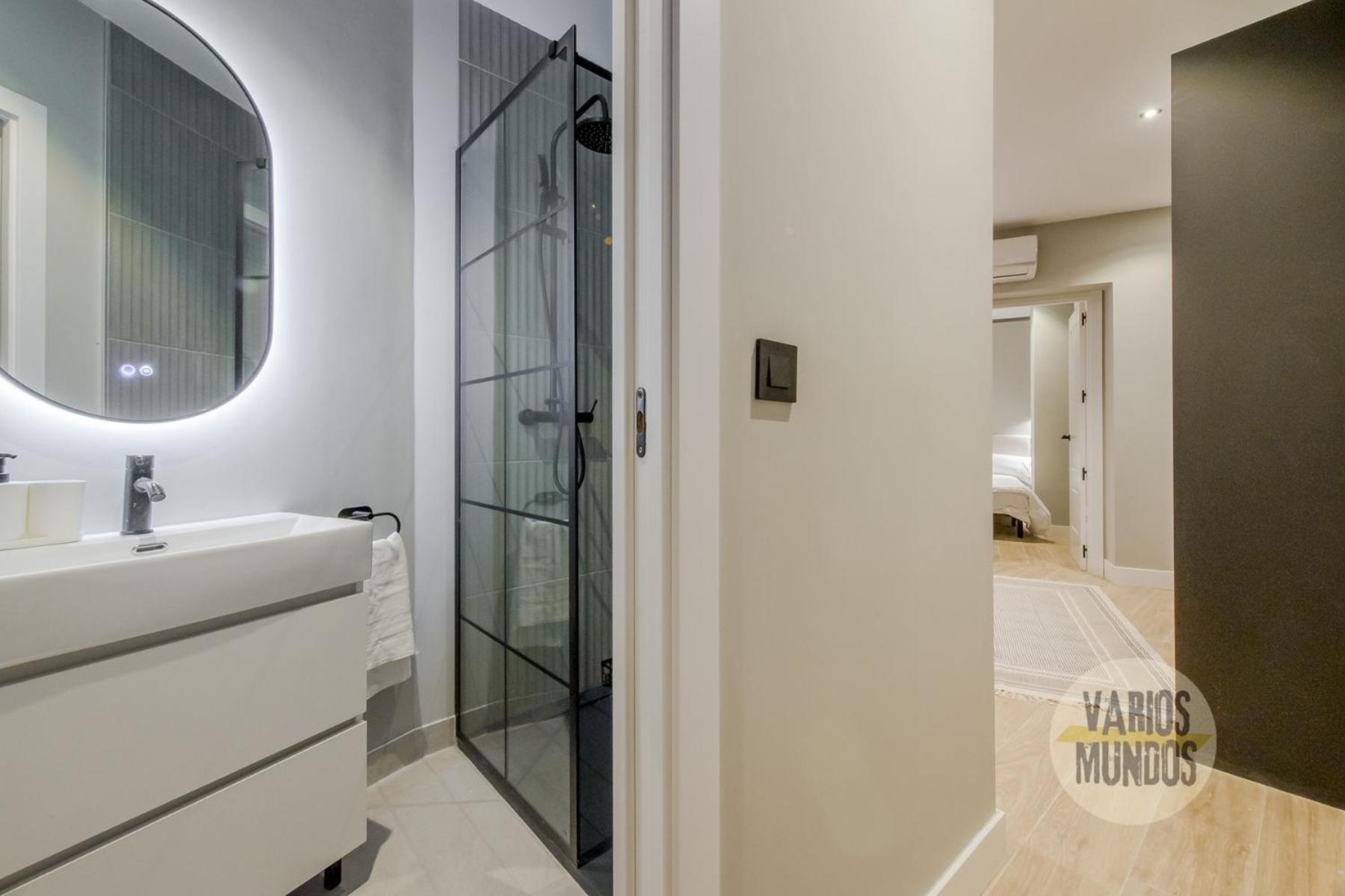 Urban And Central Apt 5Pax En Calle Silva-Gran Via E2 Madrid Luaran gambar